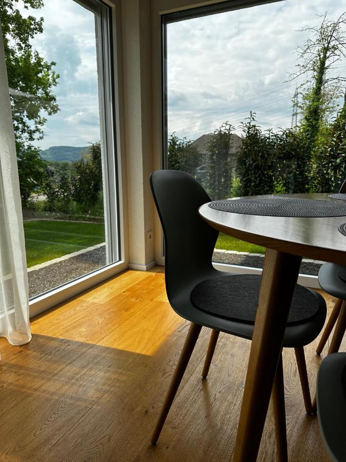 Moderne Ferienwohnung Rhenum Mit Wallbox ヴァルツフート＝ティンゲン エクステリア 写真