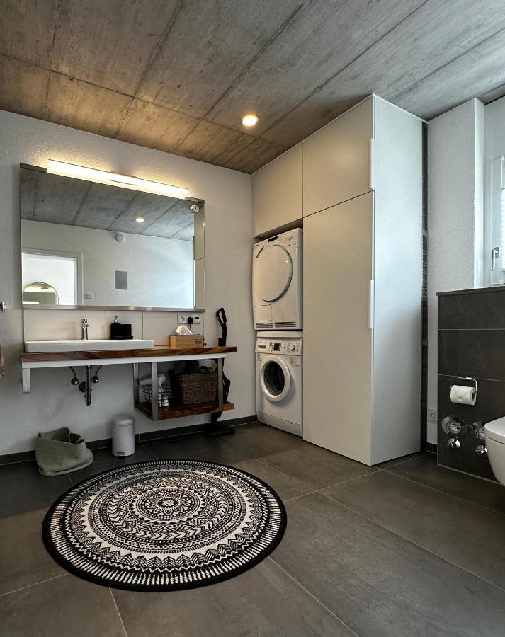 Moderne Ferienwohnung Rhenum Mit Wallbox ヴァルツフート＝ティンゲン エクステリア 写真